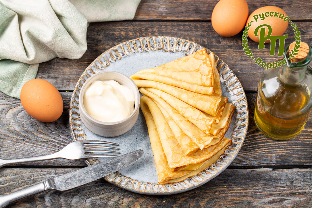Блинчики со сметаной