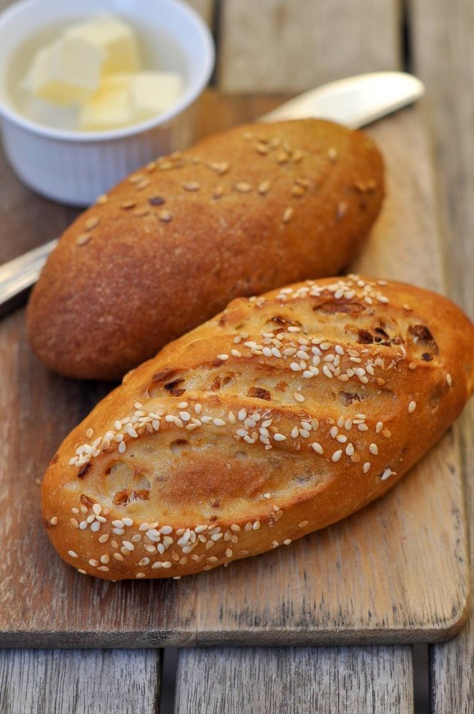 Булочки картофельные и ржаные 4шт