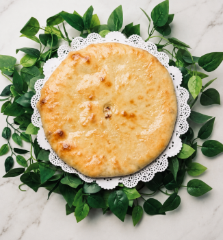 Осетинский пирог с курицей и шампиньонами, 1 шт.