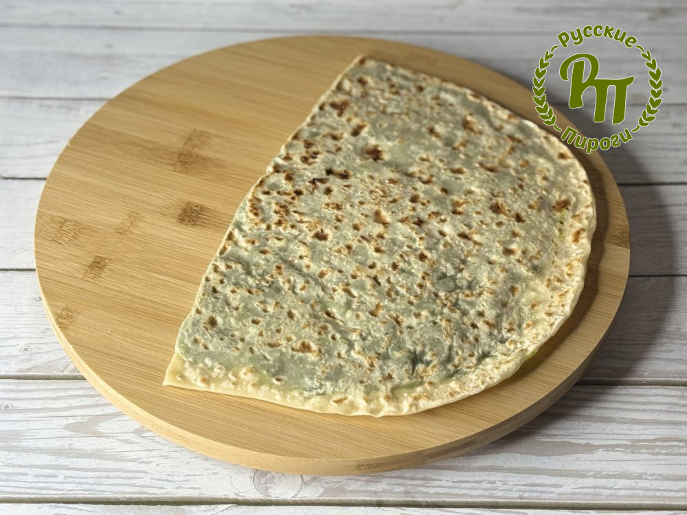 Чуду тонкий с сыром и зеленью