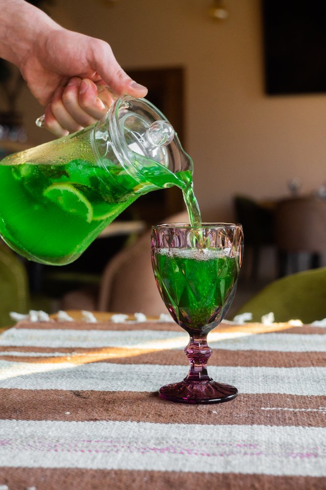 Домашний лимонад тархун-мята 