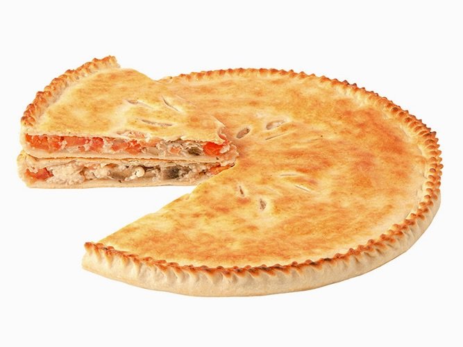 Фирменный пирог с курицей, томатами и базиликом