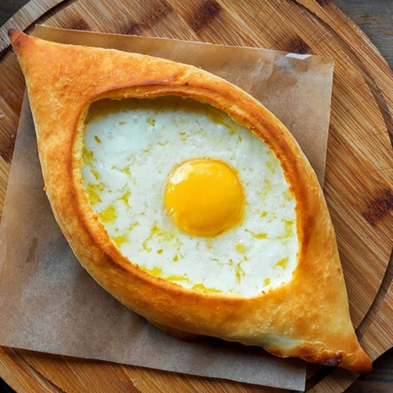 Хачапури по-аджарски