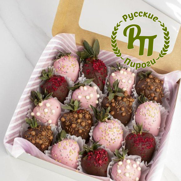 Клубника в шоколаде "Розовые облака"