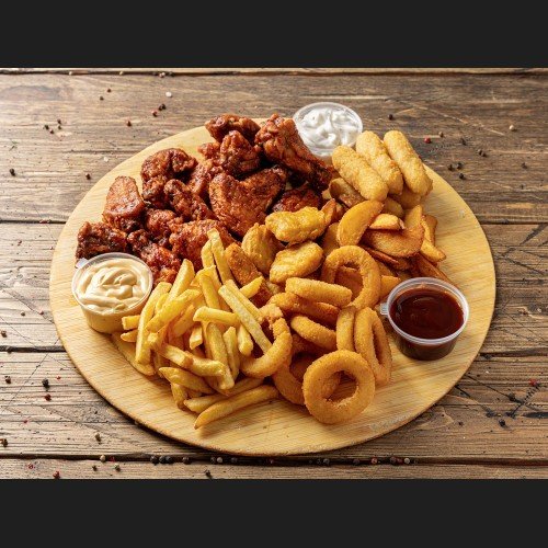 Комбо крылья барбекю, соусы и закуски