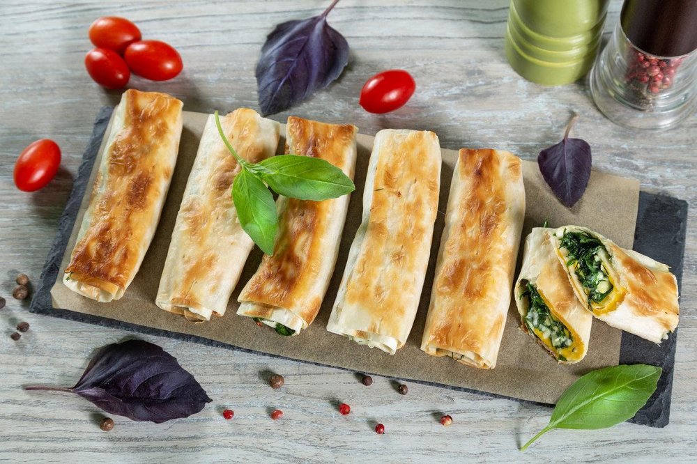 Конвертики с сыром и зеленью 6 шт
