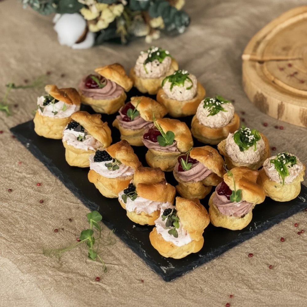 Микс профитролей 30 шт