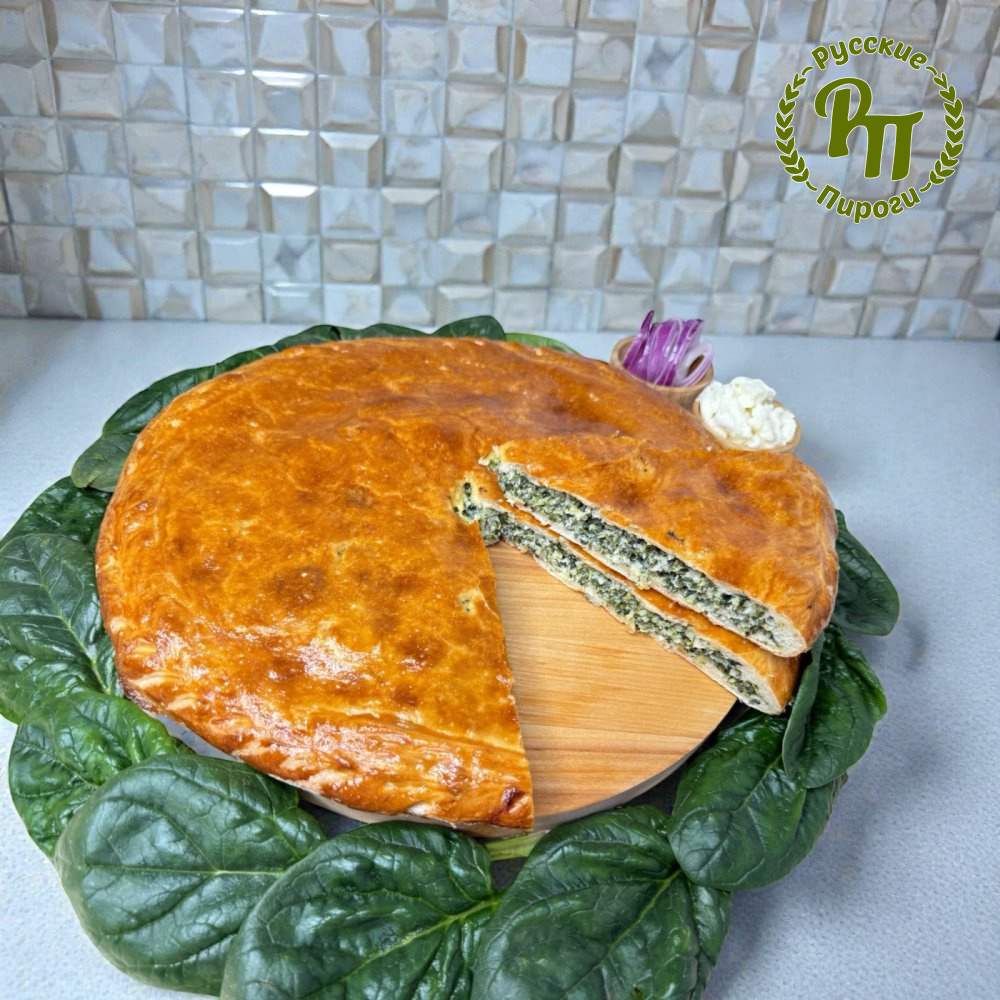 Мини-пирог со шпинатом и сыром