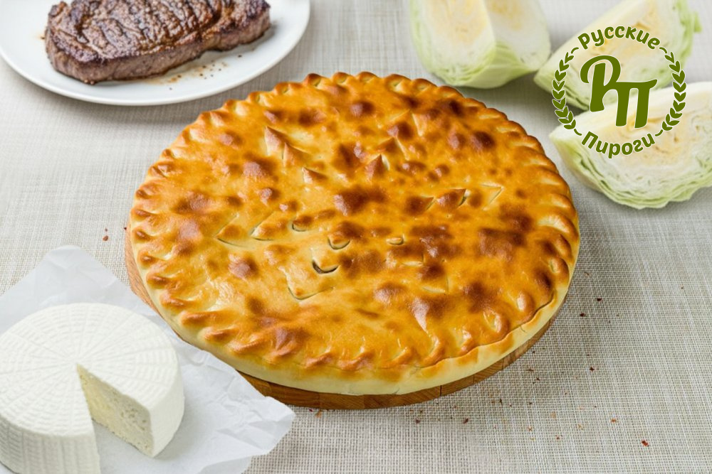 Осетинский пирог с мясом, капустой и сыром