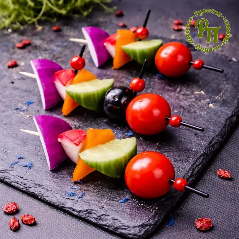 Овощная шпажка с лучком