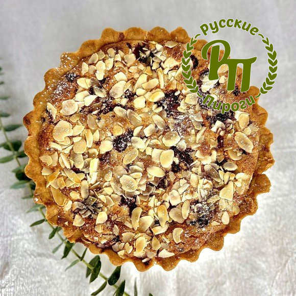 Песочный с малиной с миндальным кремом