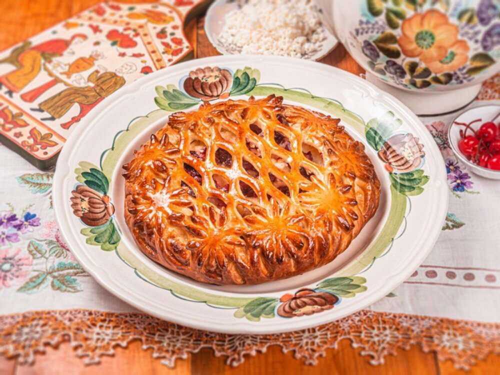 Пирог "Нежный" творог и вишня