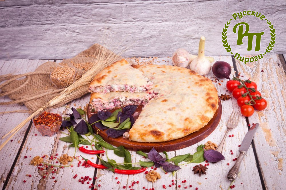 Пирог с черемшой и сыром