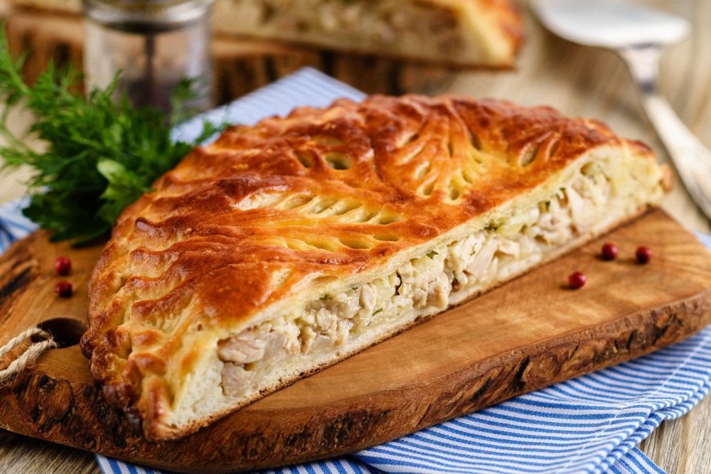Пирог с курицей и картофелем