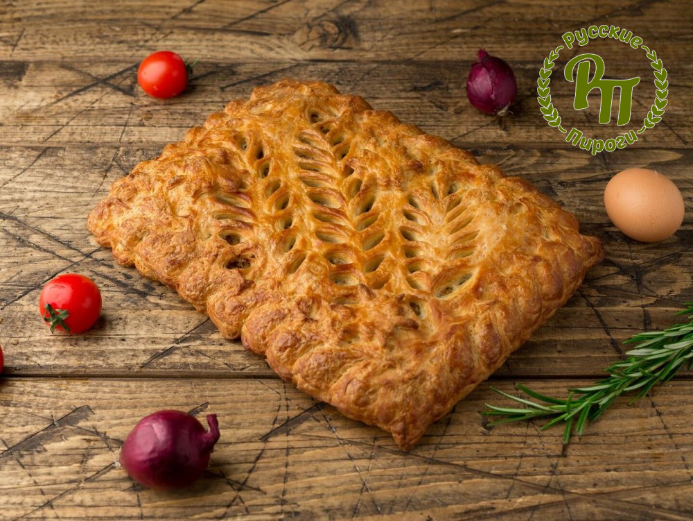 Пирог с зеленым луком и яйцом