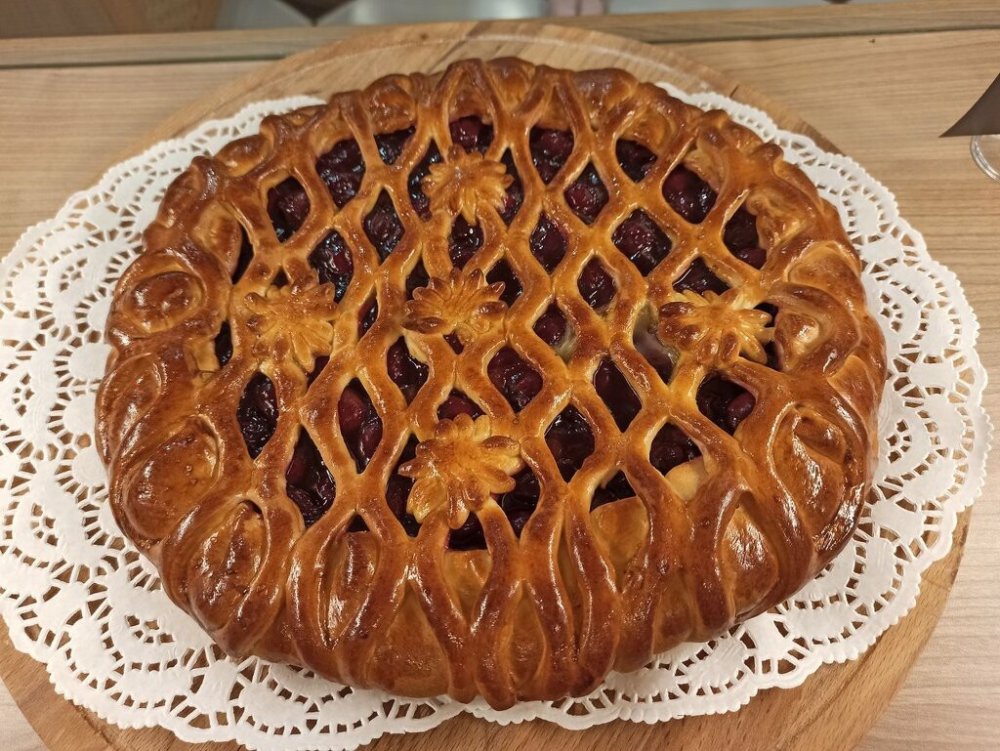 Пирог вишня