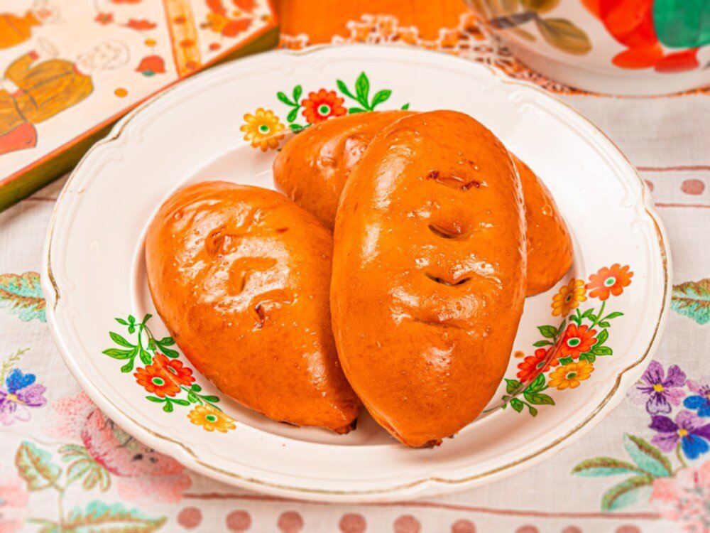 Пирожки с яйцом и зеленью 10 шт