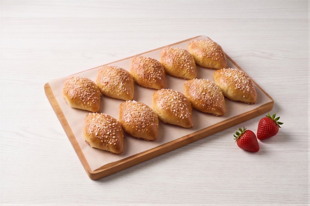 Пирожки с клубникой 500гр