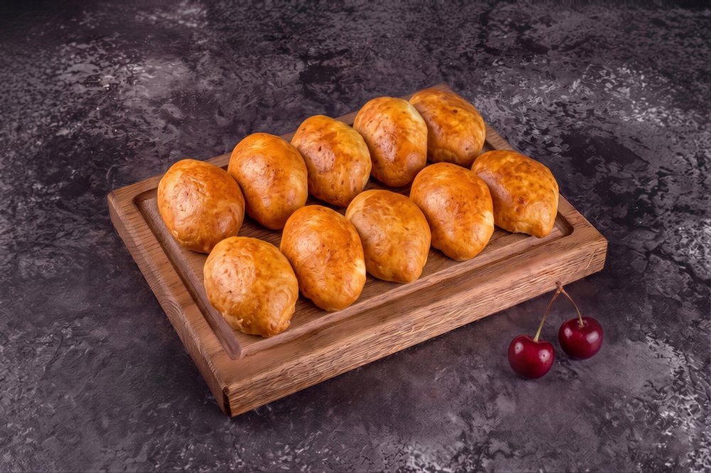 Пирожки с вишней,10 шт.