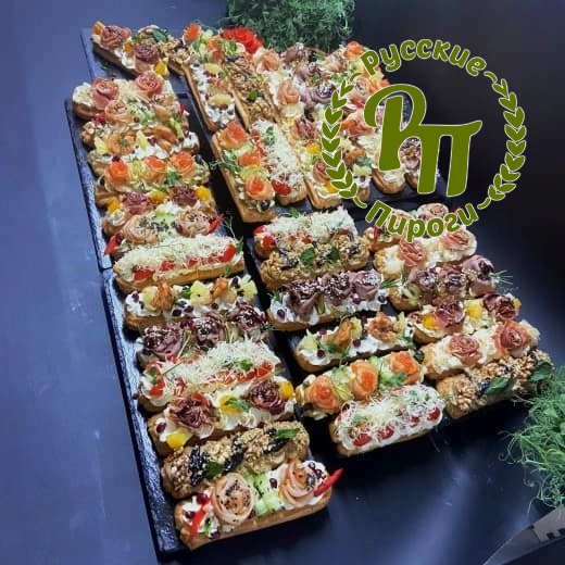 Платтер "50 эклеров"