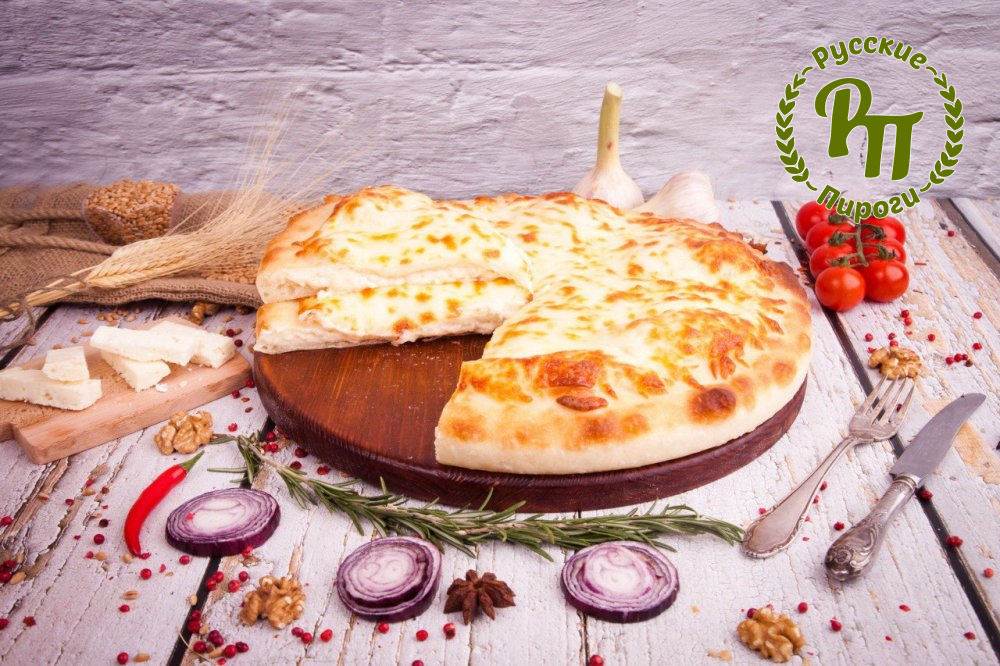 Постный пирог с картофелем и жареным луком