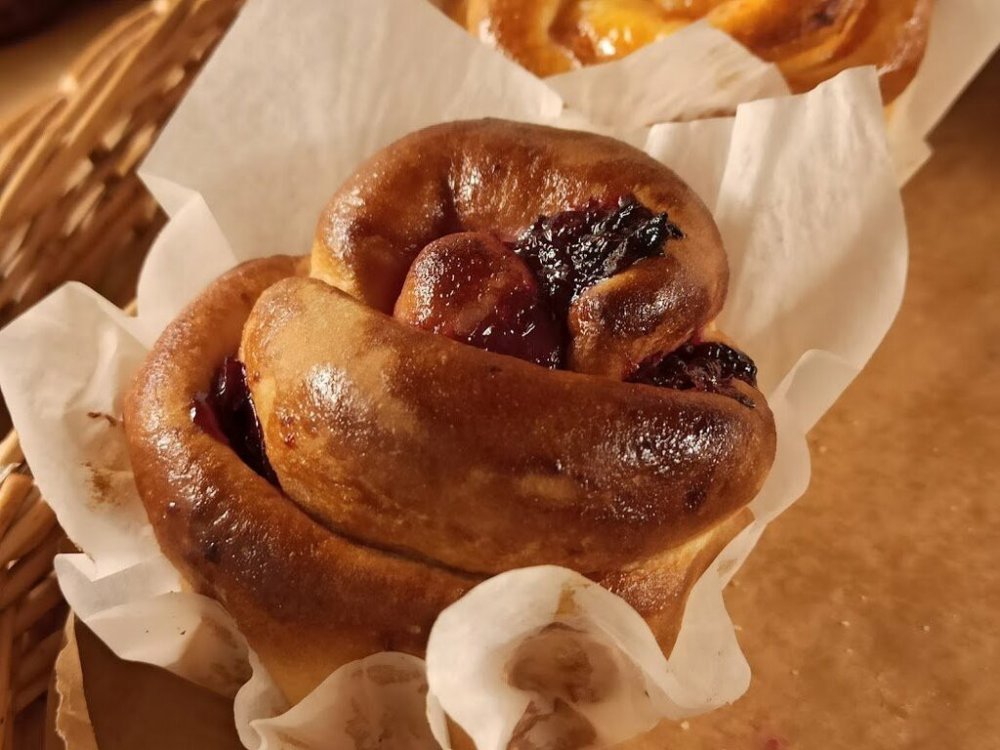 Розан с вишней