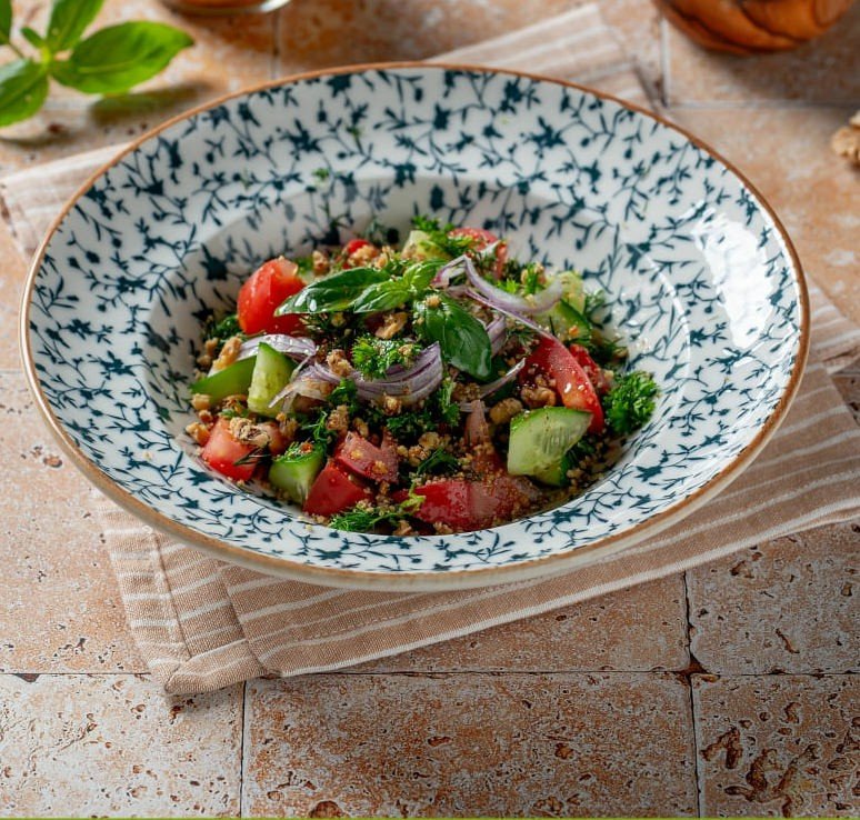 Салат овощной по-грузински