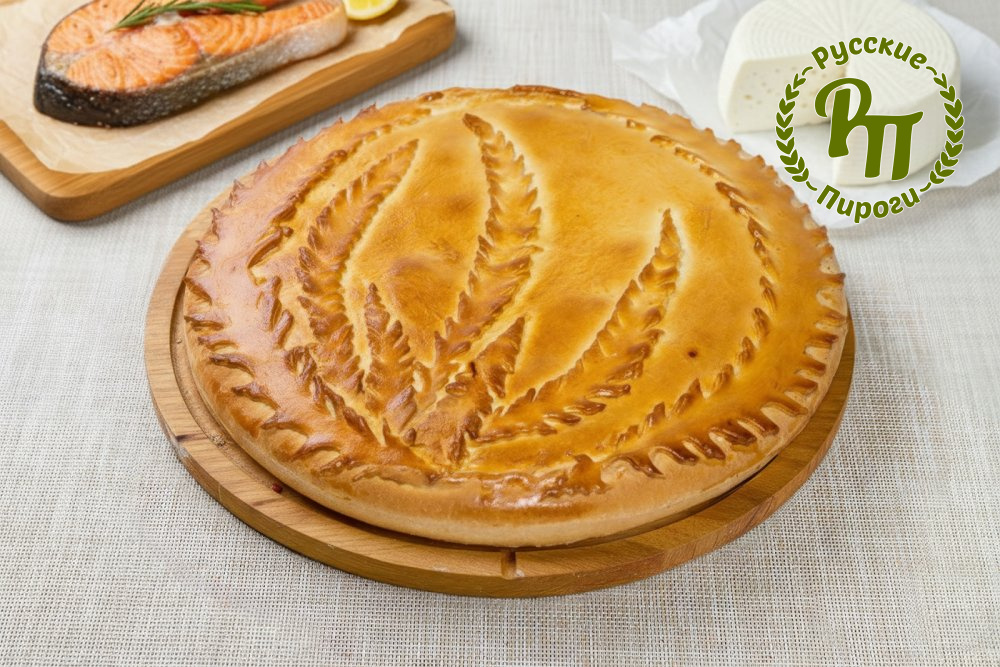 Сдобный пирог с семгой и сыром