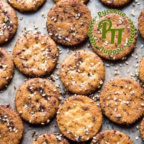 Снеки чесночные с кунжутом