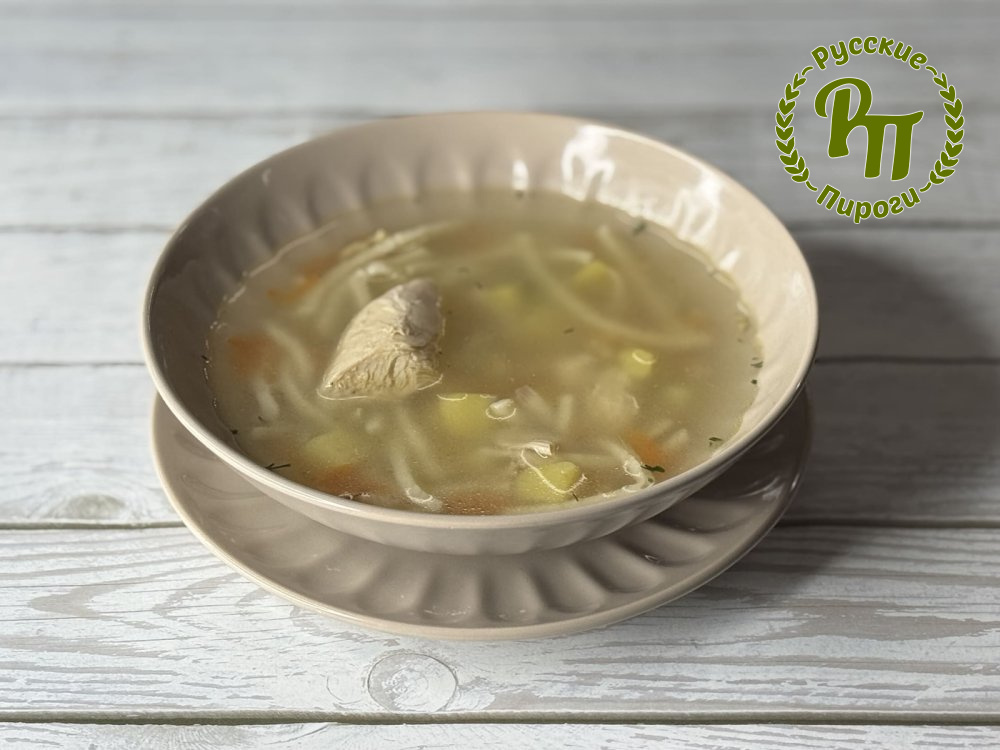 Суп куриный с домашней лапшой