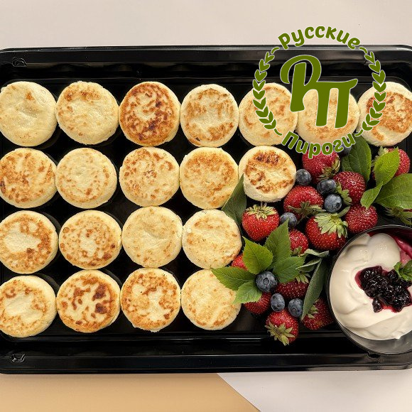 Сырники с клубникой