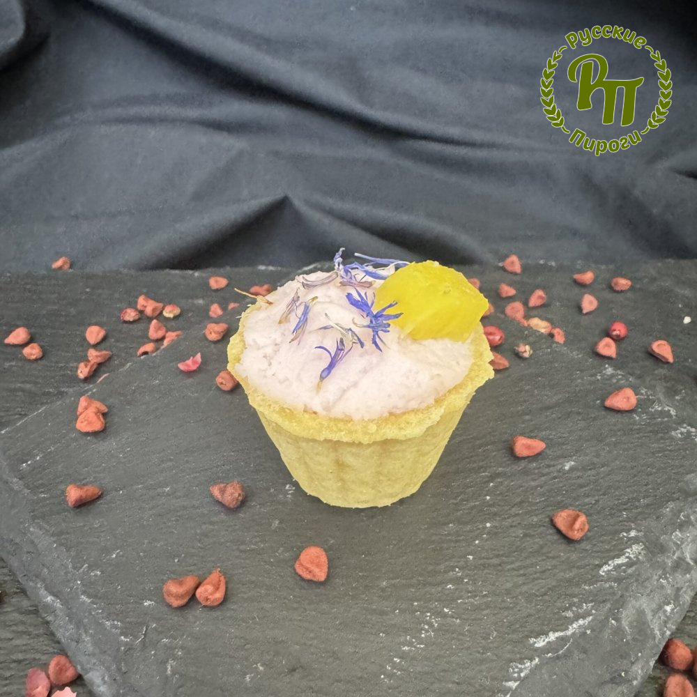 Тарт "Ветчина и василёк"