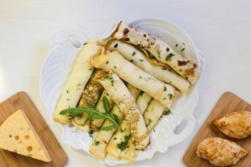 Блинчики с курицей и сыром 10 шт