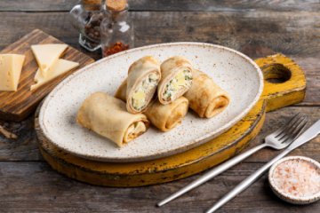 Блинчики с курицей, картофелем и сыром (4шт)