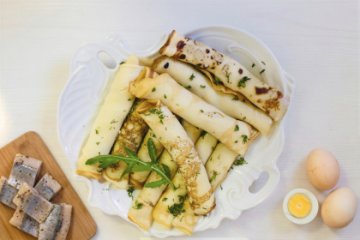 Блинчики с сельдью и яйцом 10 шт