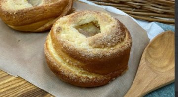 Бриош с персиком