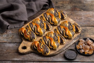 Булочки с маком 400 гр