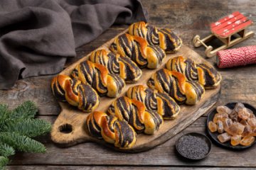 Булочки с маком 400 гр