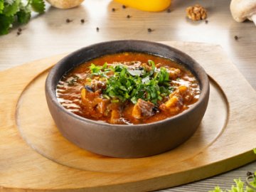 Чашушули из говядины