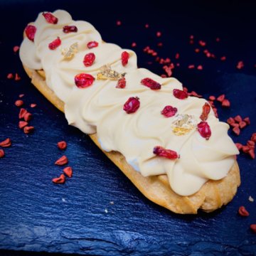 Эклеры "Барберри чиз"