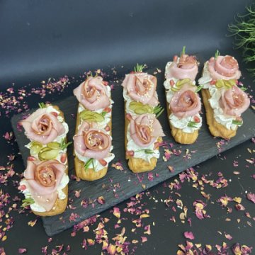 Эклеры Копченая говядина 10 шт