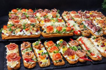 Эклеры крафт ассорти