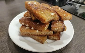 Гренки чесночные