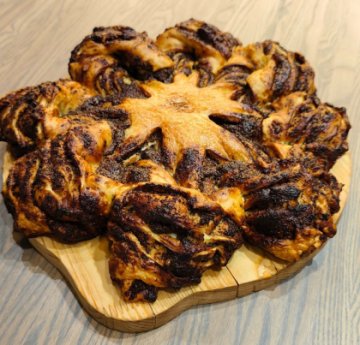 Калач фирменный с маковой начинкой