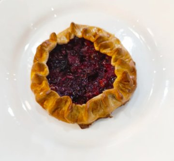 Калитка с брусникой