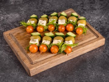 Канапе греческий 10 шт
