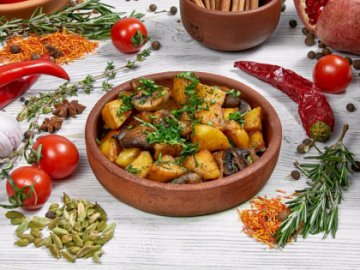 Картофель жареный с грибами