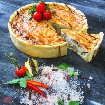 Киш с беконом