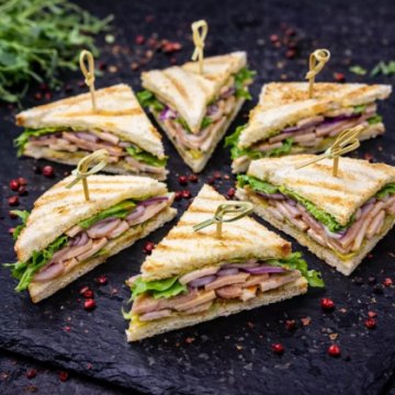 Клаб сэндвич мини "Буженина в релише"