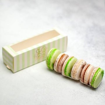 Макаронс "Фисташка, арахис и ваниль"